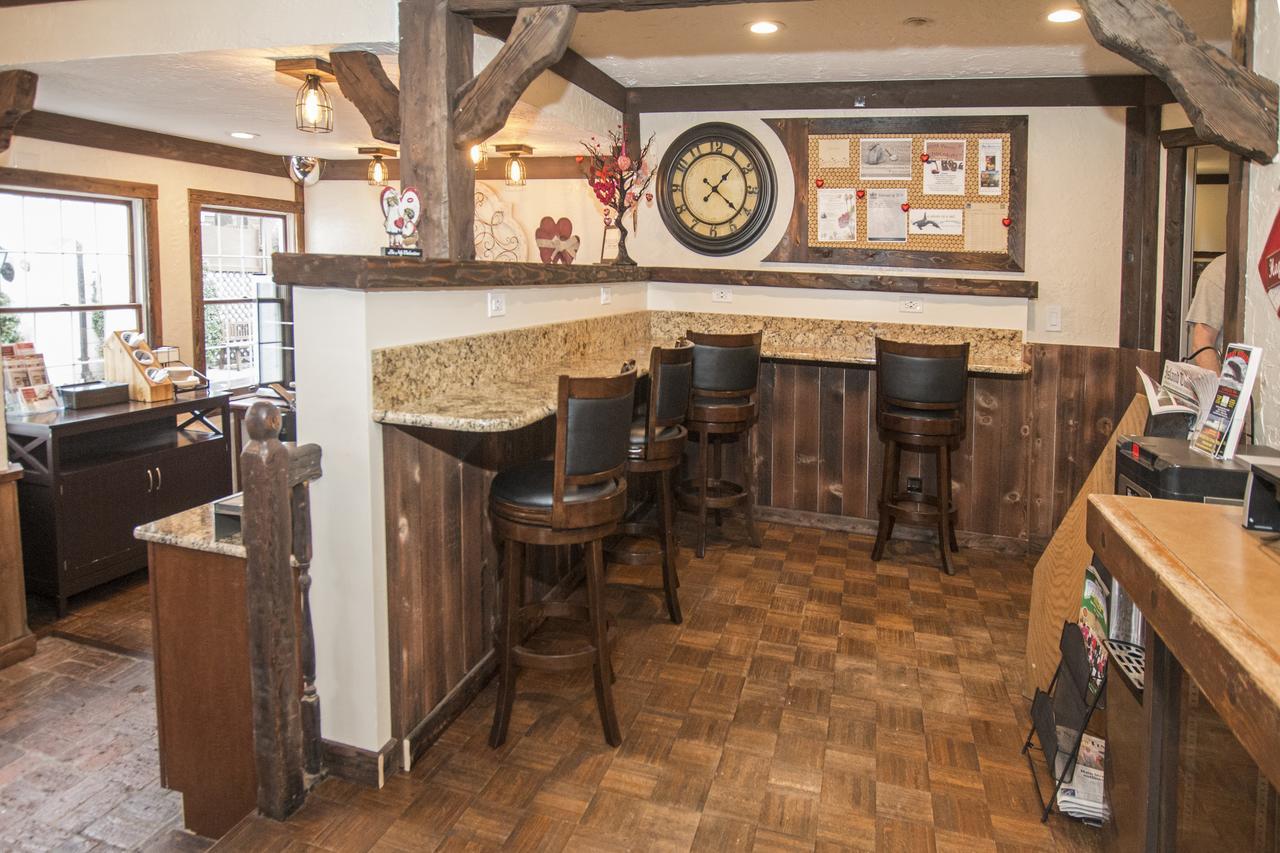 Auld Holland Inn Oak Harbor Zewnętrze zdjęcie